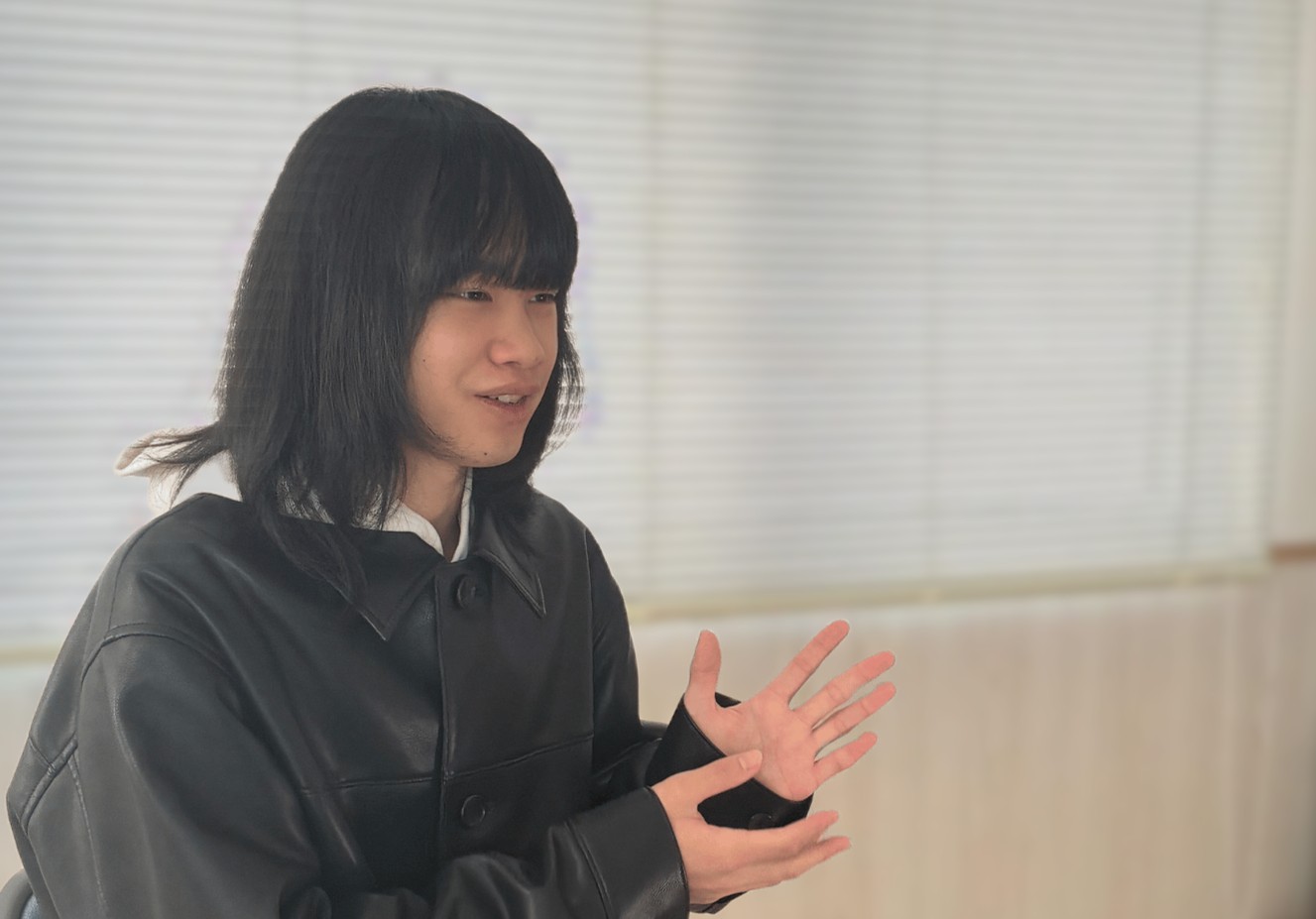 インタビュー中、語る美季